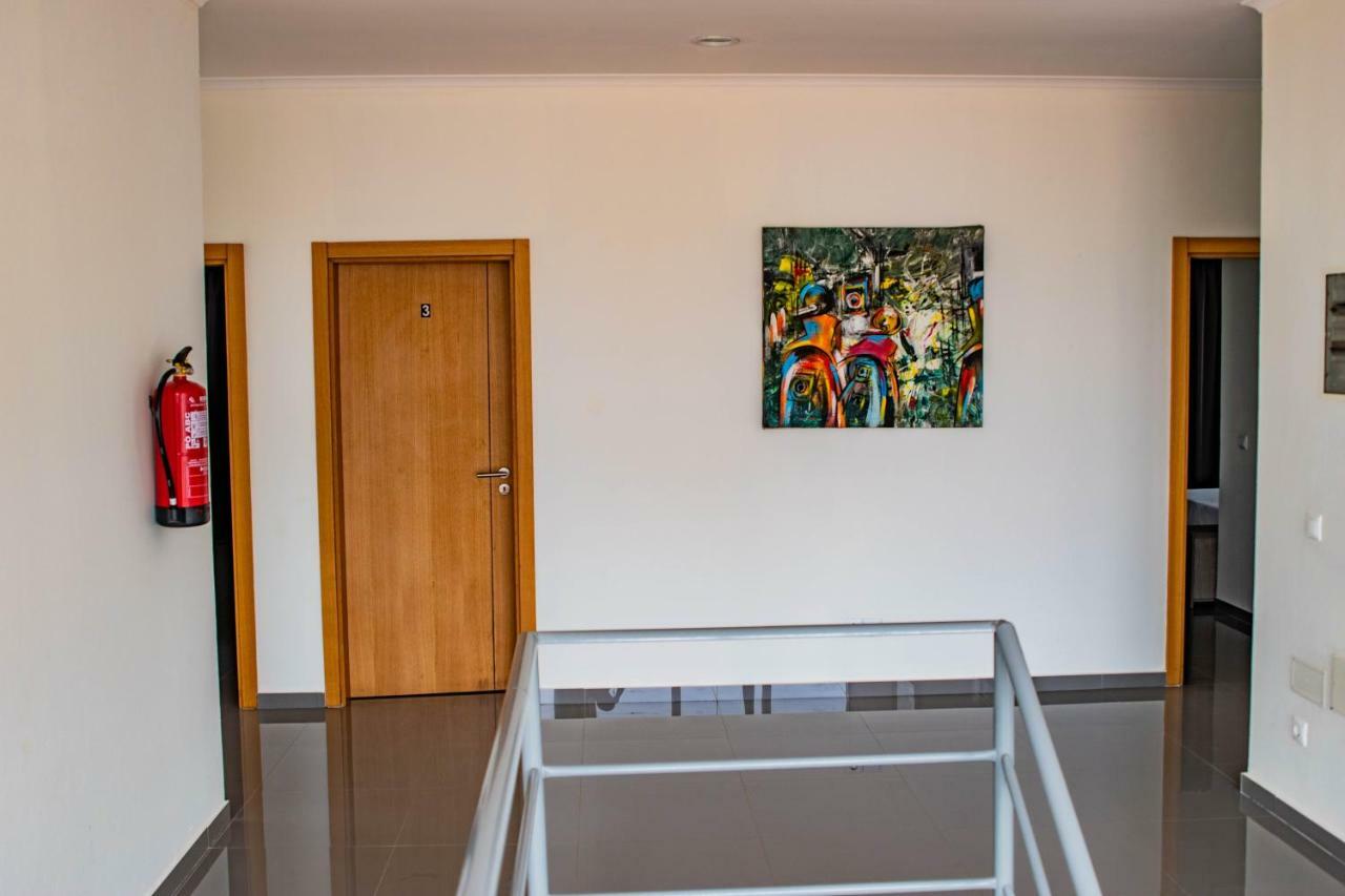 סאו טומה Hotel Vitoria מראה חיצוני תמונה