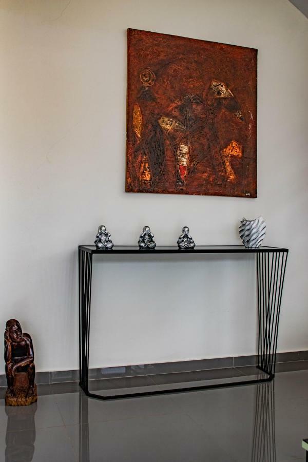 סאו טומה Hotel Vitoria מראה חיצוני תמונה